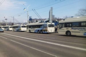 zhiteli-mariupolya-mogut-polzovatsya-novymi-trolleybusami-s-konditsionerami-i-wi-fi